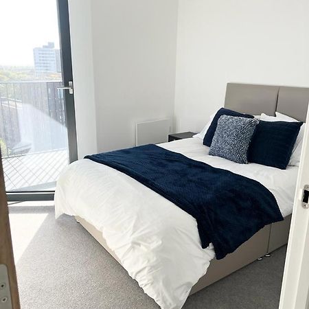 Luxury 2 Bed Apt With City View Манчестер Екстер'єр фото